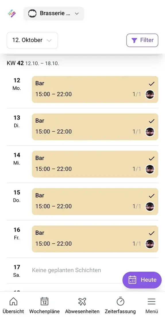 Staffomatic App: Mitarbeitende sehen ihre eingeteilten Schichten der Woche