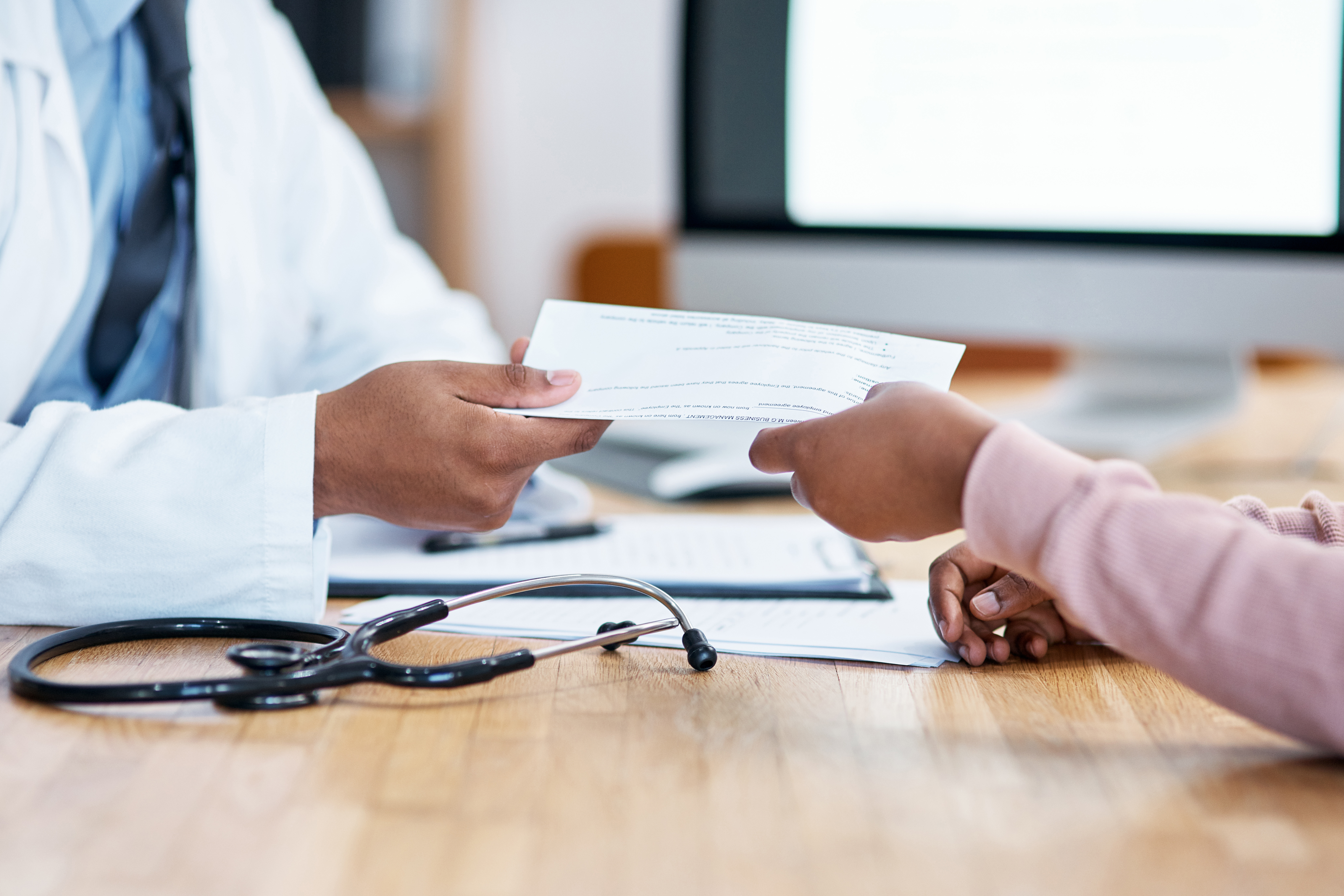 Minusstunden bei Krankheit: Was darf der Arbeitgeber?